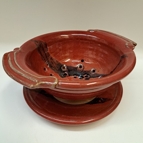 Click to view detail for #251277 Berry Bowl Red 9x4 $24